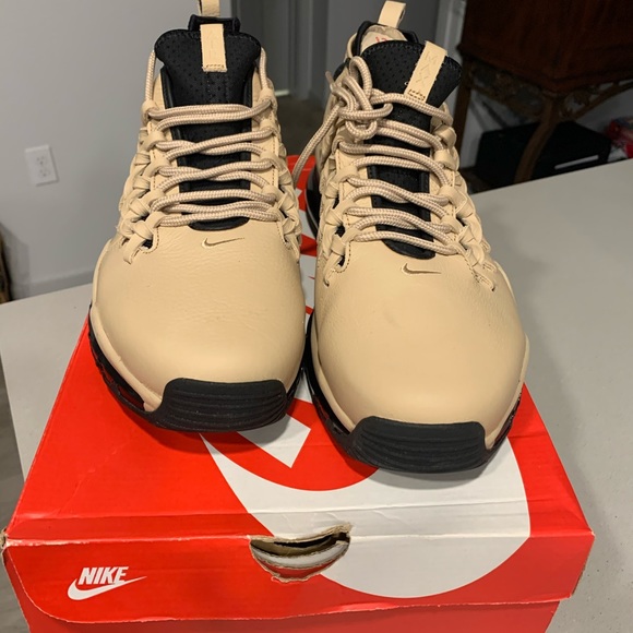 New TR 17 air maxes - Picture 2 of 6